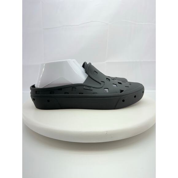 Vans Trek Slip On Mule Black Mens Size 9 Fishing Water Boat Shoes Sandals NEW - Picture 3 of 8